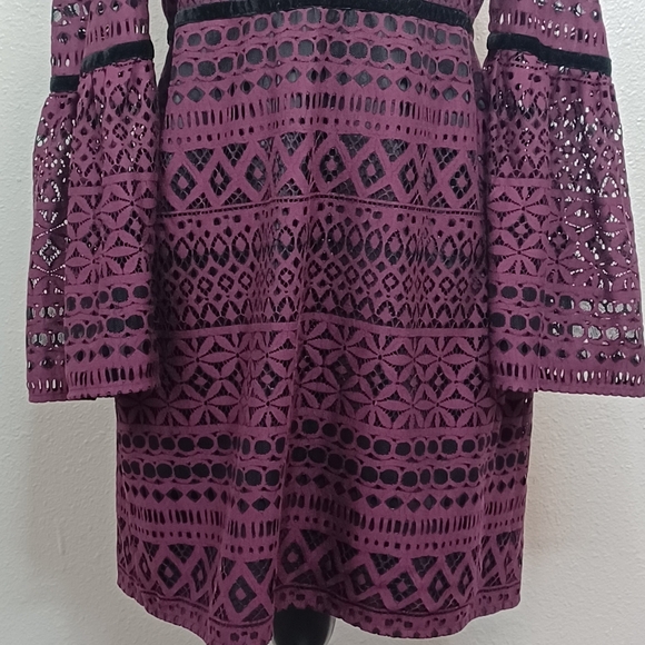 Likely Kakki Sz 4 Off The Shoulder Whimsy Goth Lace Mini Dress - Picture 6 of 14